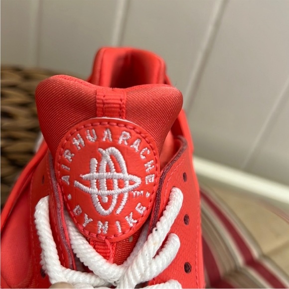 Nike Air Huarache University Red - Picture 13 of 16